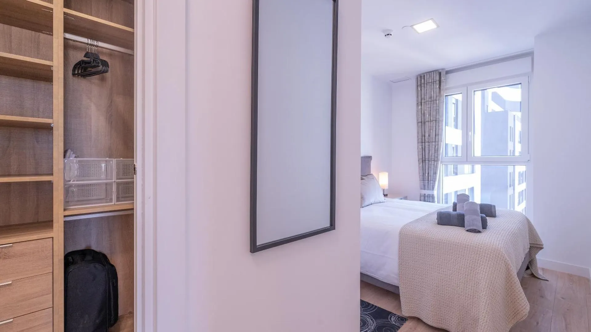 Apartament Xpce Urban 16 Malaga Skyline - Parking Free