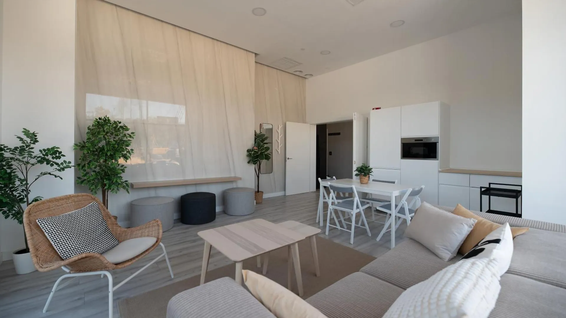 Apartamento Xpce Urban 16 Malaga Skyline - Parking Free
