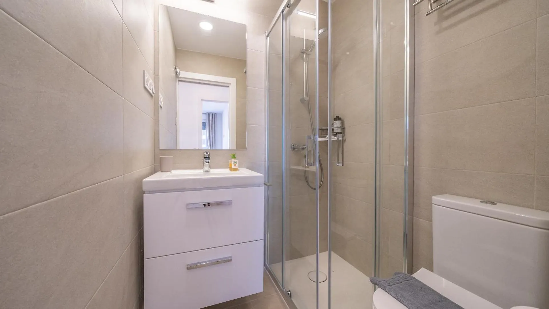 Apartamento Xpce Urban 16 Malaga Skyline - Parking Free España